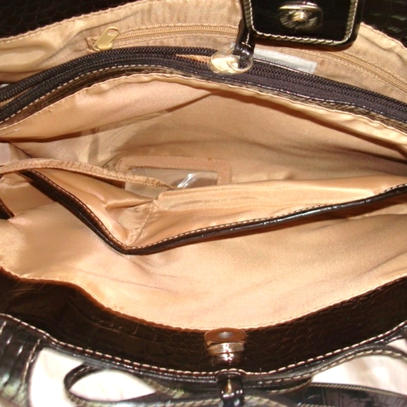 Liz Claiborne Professional Tote - Picture 5 of 7